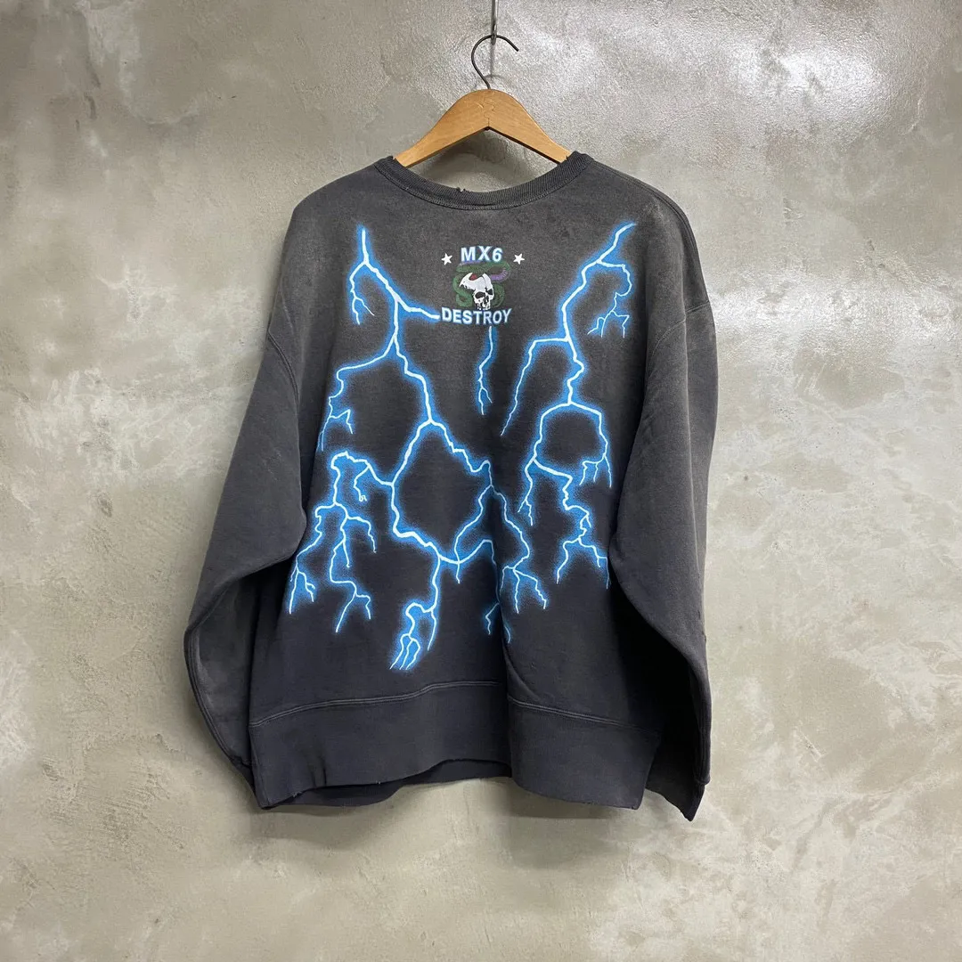 SAINT M ×